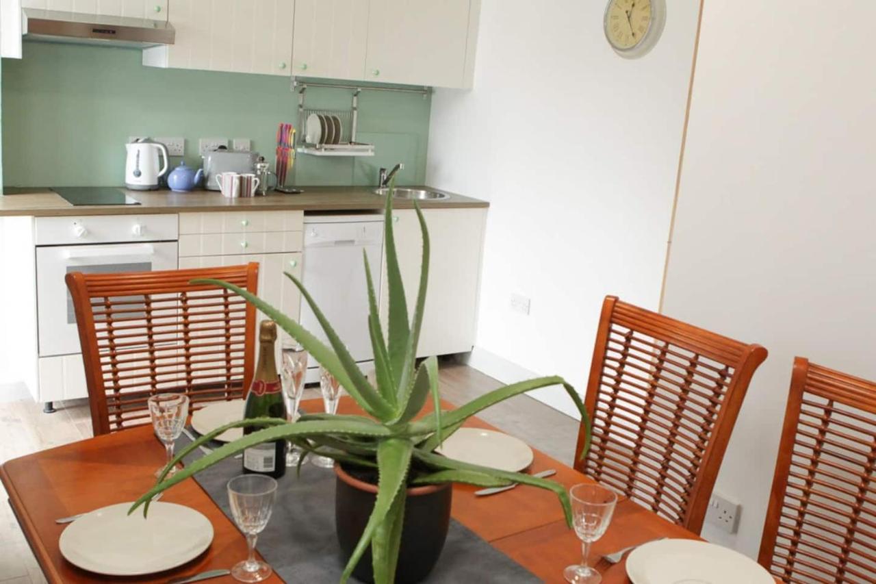 Malin View Apartments Port71 Portrush Dış mekan fotoğraf